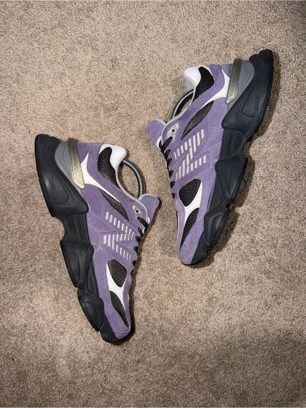 New Balance 9060 ‘Violet Noir’